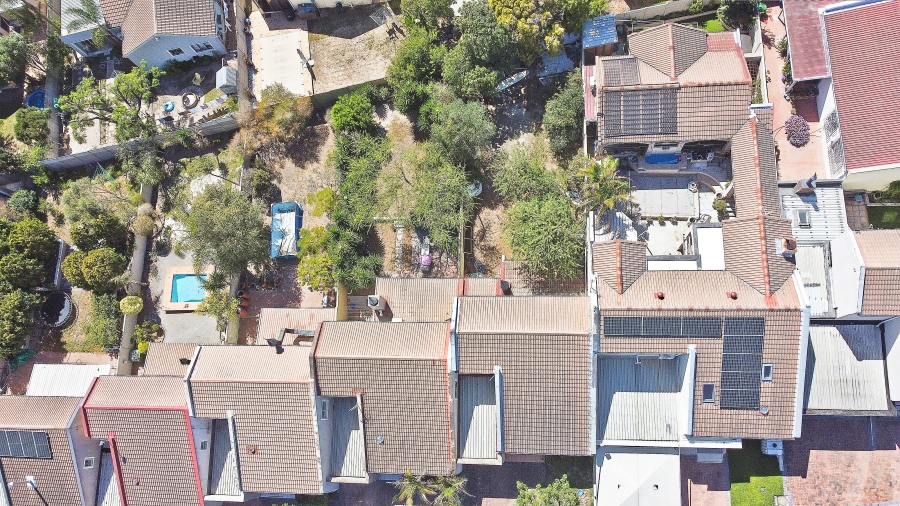 2 Bedroom Property for Sale in Uitzicht Western Cape